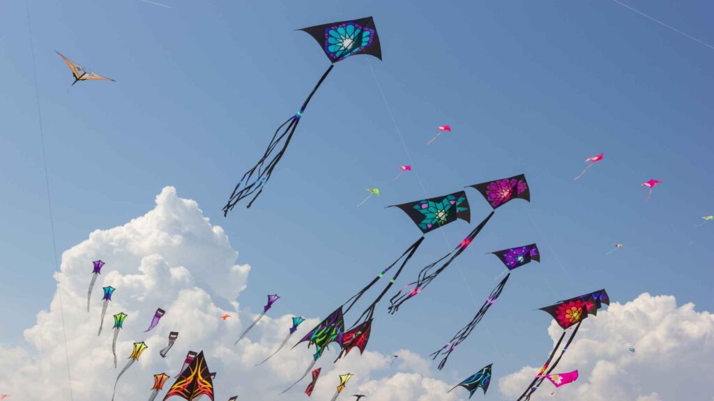 kites flying alternative to balloons