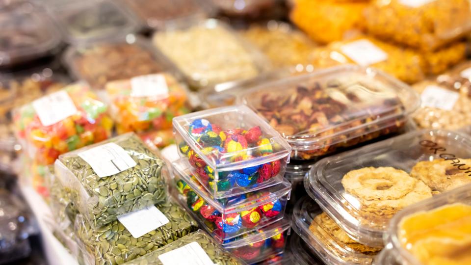 A picture of lots of one use plastic packaging.