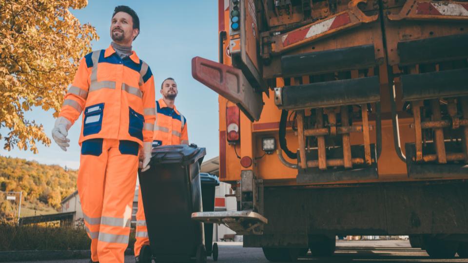 Commercial waste collection of wheelie bins